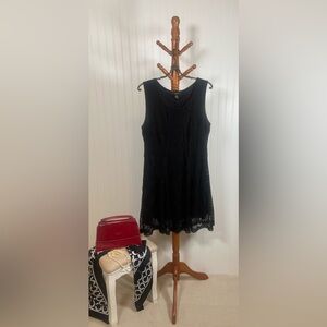 Alfani Black Lace Overlay Sleeveless Dress – Women’s XL